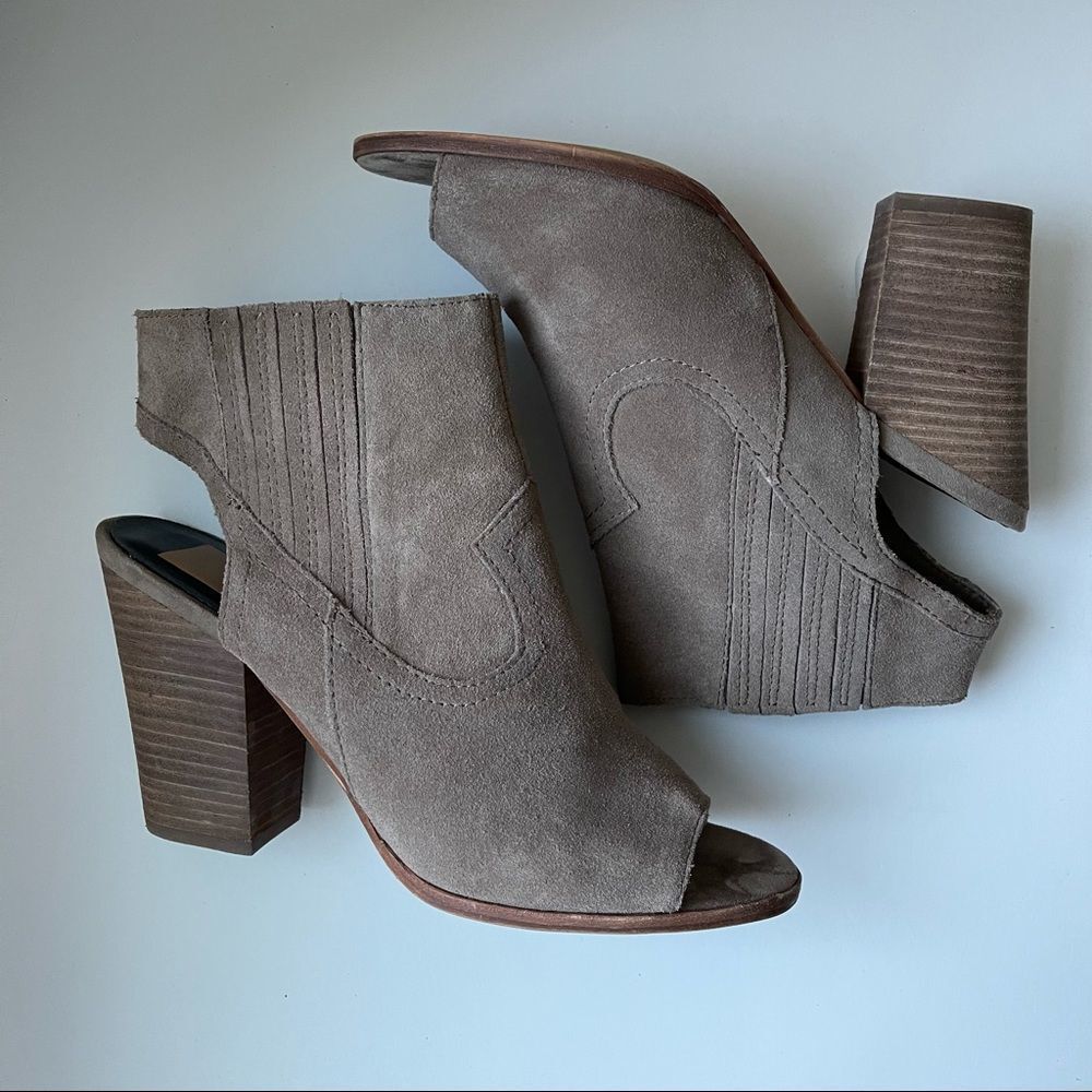 Dolce Vita Open Toed WedgesSize 10